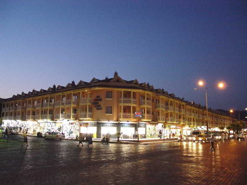 Мармарис: Koçer Club Apartments