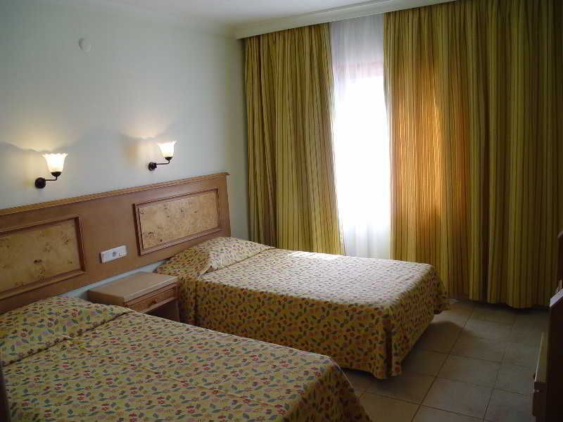 Мармарис: Koçer Club Apartments