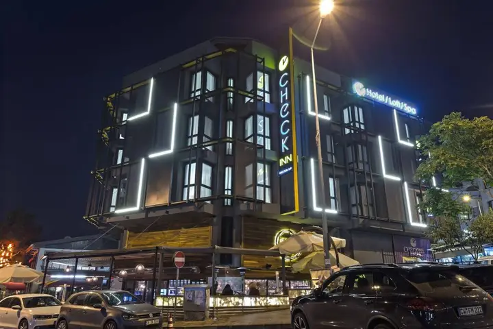 Анкара: Check Inn Ankara