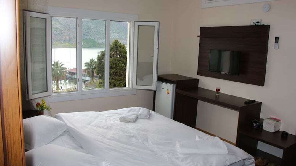Халфети: Rosa Otel