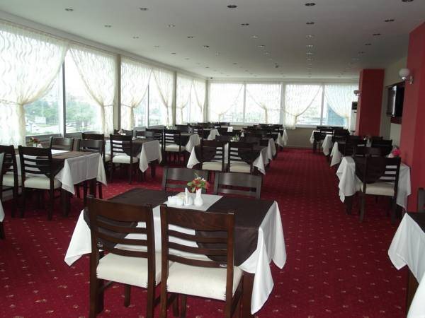 Grand Ozfidan Hotel — фото 1