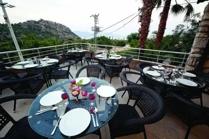 Кумлюбюк: Zeus Kumlubük Hotel
