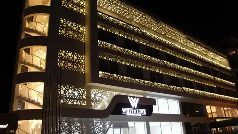 White Line Boutique Hotel — фото 1