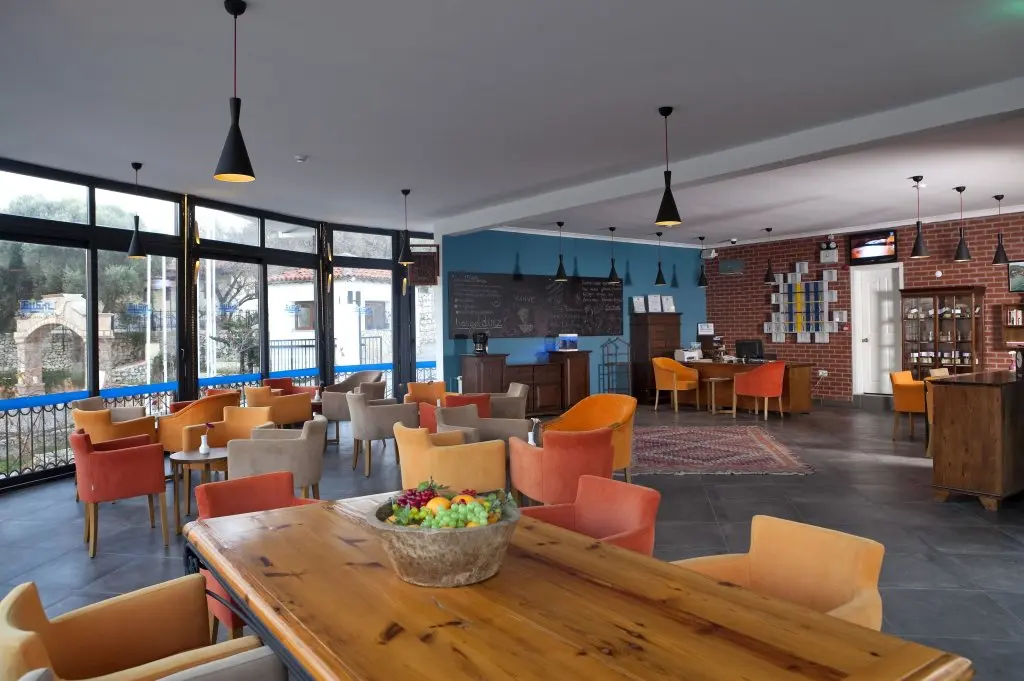 Сыгаджик: Отель Maya Bistro Beach