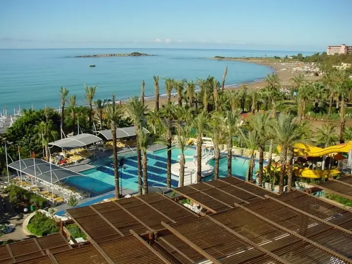 Окурджалар: Riva Club N