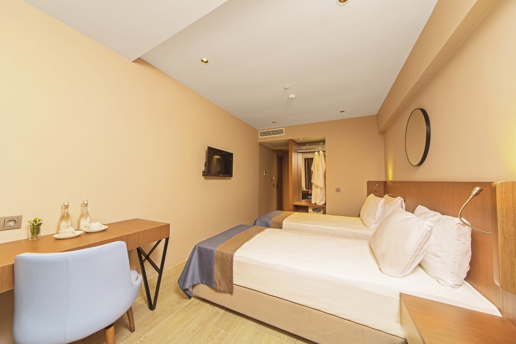 Стамбул: Redmont Hotel Nisantasi