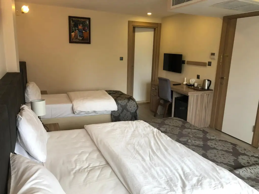 Арсин: Dora Butik Otel