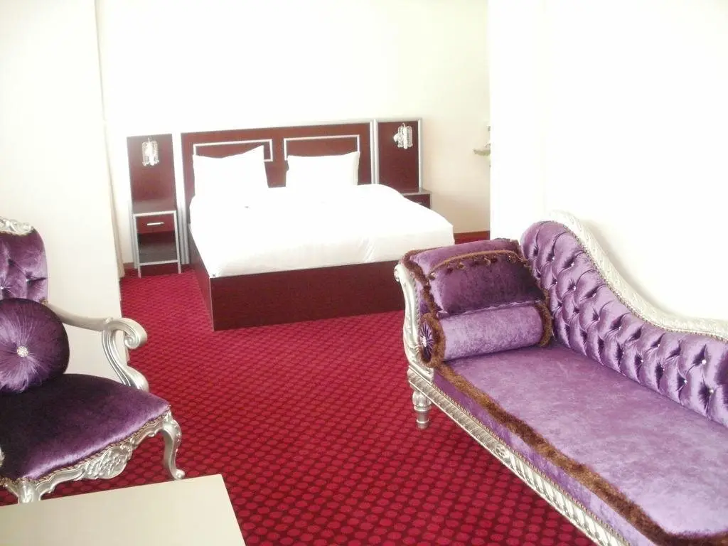 Афьон-Карахисар: As Hotel