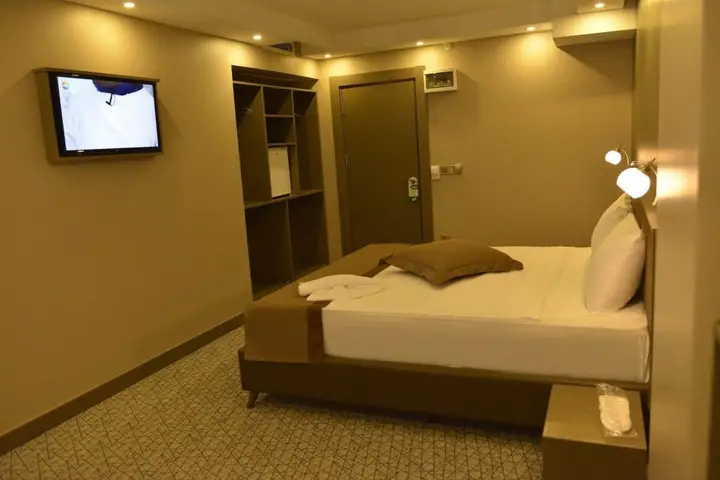 Стамбул: Turkeli Hotel