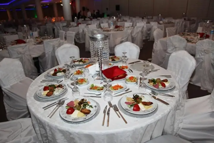Мерсин: Yücesoy Liva Hotel Spa & Convention Center Mersin