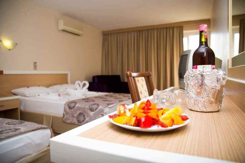 Дидим: Tuntas Beach Hotel Altinkum