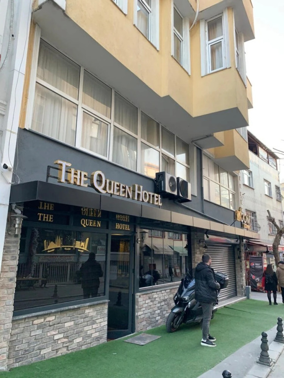 Queen Hotel — фото 1