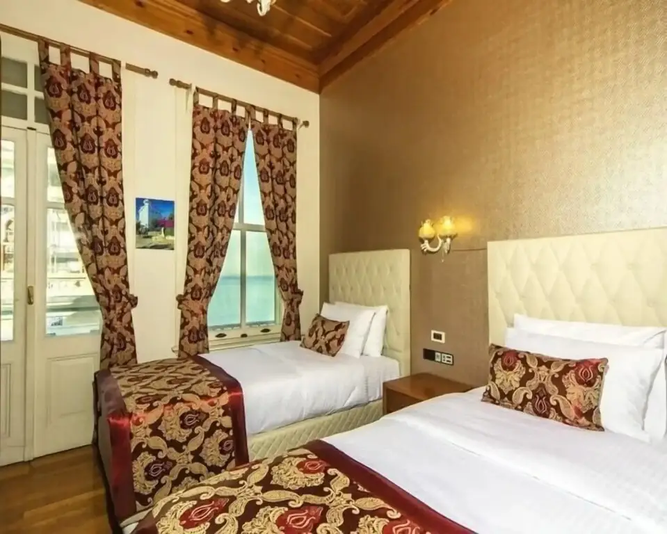 Бююкада: Mom Hotel