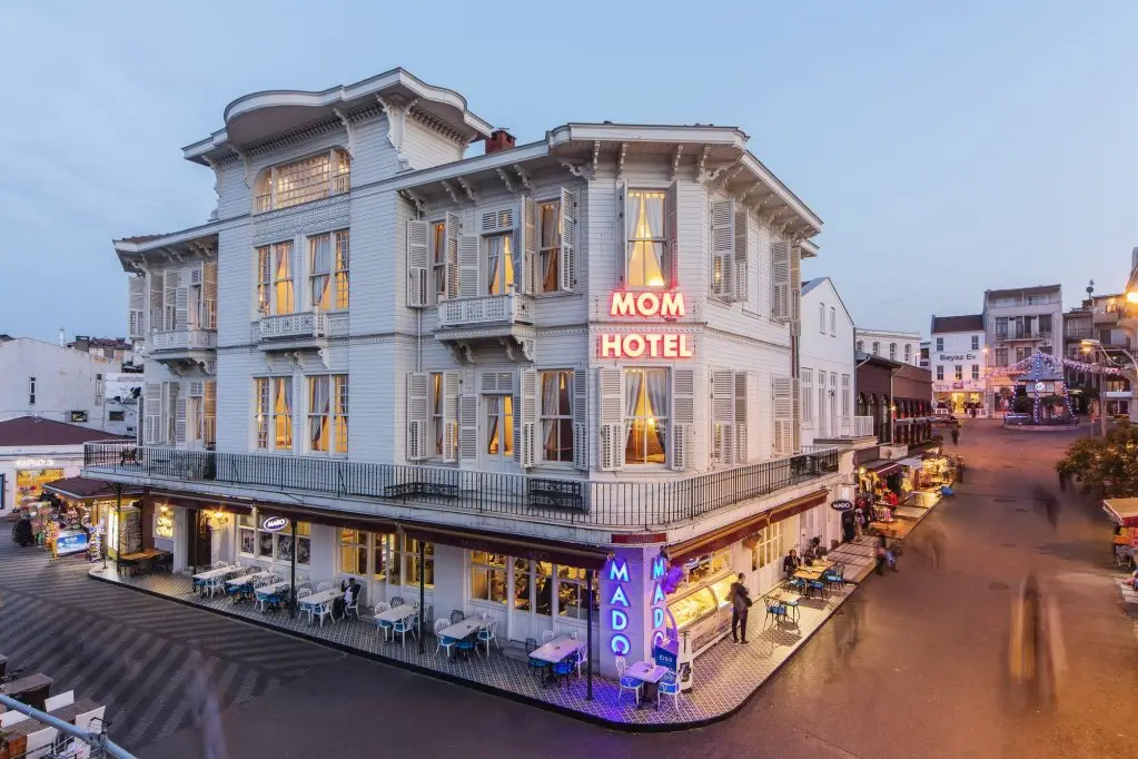 Бююкада: Mom Hotel
