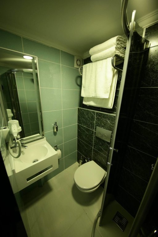 Стамбул: An Otel