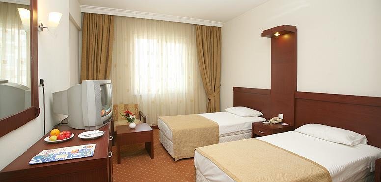 Анталья: Bulvar Hotel