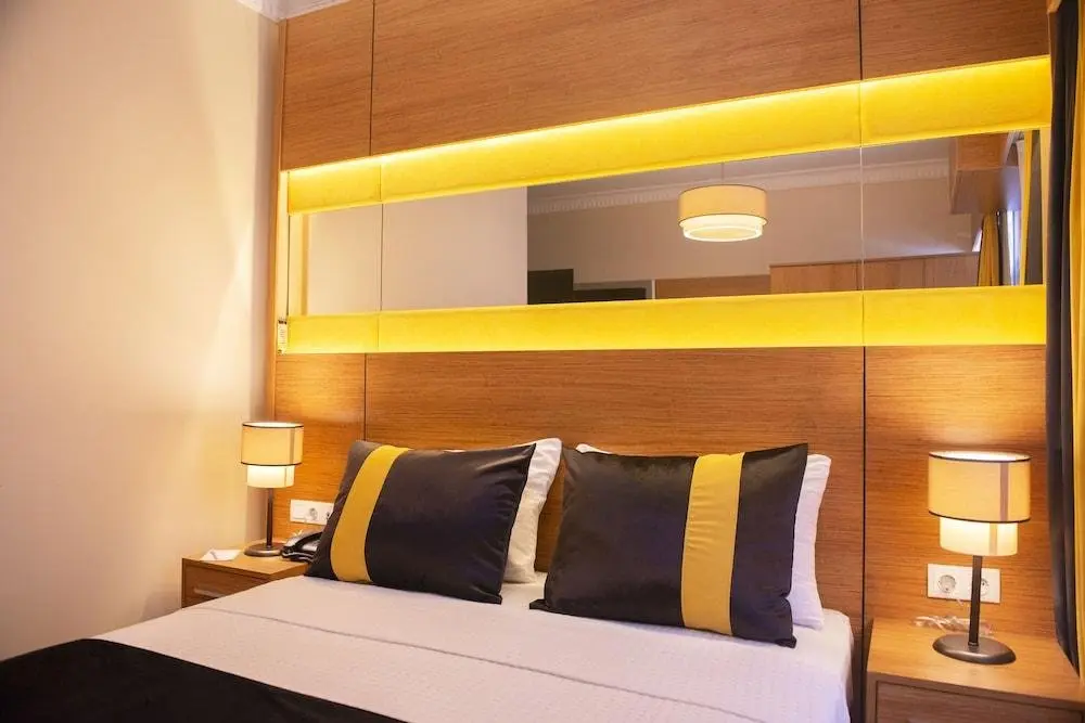 Стамбул: Отель Karamans Sirkeci Suites Hotel