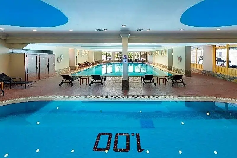 Манавгат: Hotel Defne Star