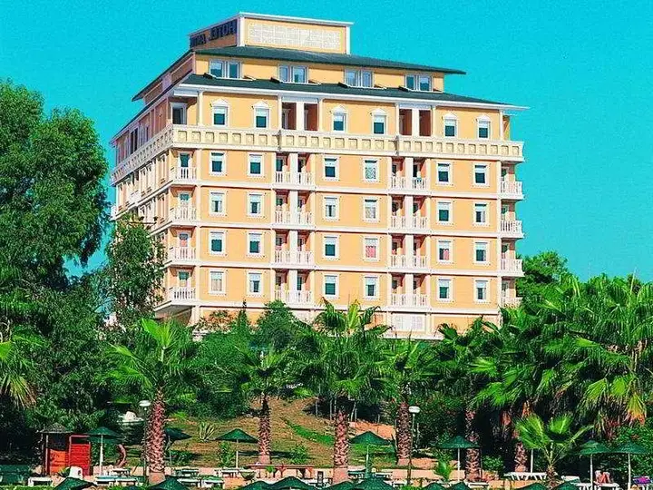 Аланья: Hotel Antik