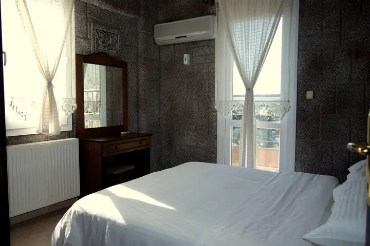 Оздере: Babylon Gardens Apart Hotel