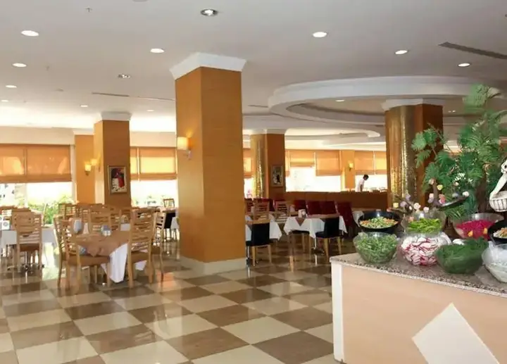 Кемер: The Maxim Resort
