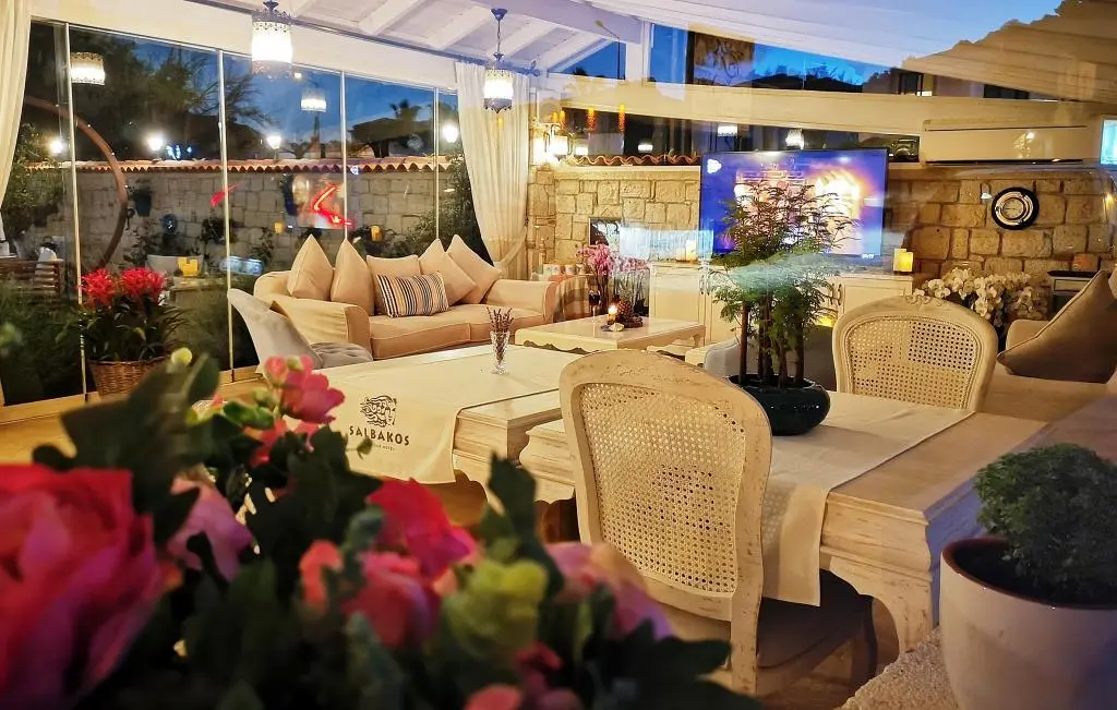 Чешме: Salbakos Herakleia Hotel