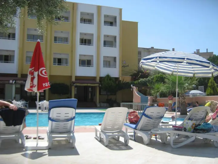 Кушадасы: Oya Apartments
