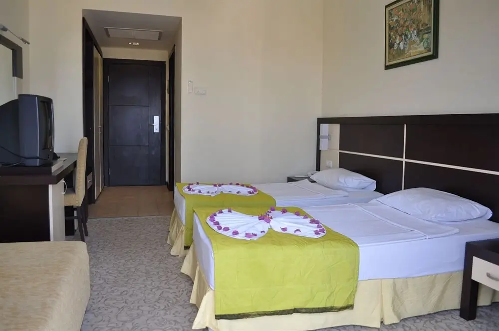 Бельдиби: La Perla Resort Hotel