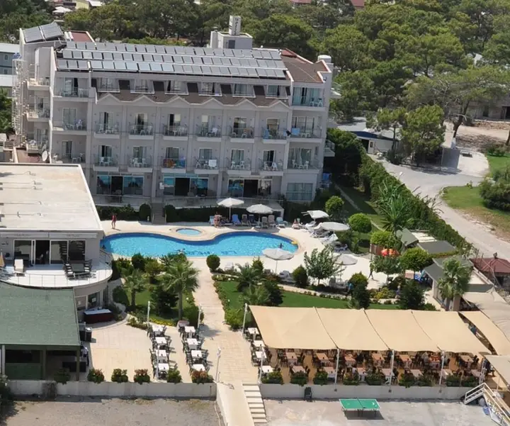 Бельдиби: La Perla Resort Hotel
