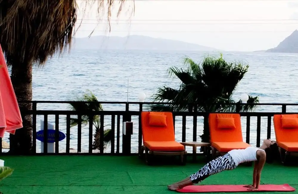 Тургутрейс: Ayvan Beach Hotel