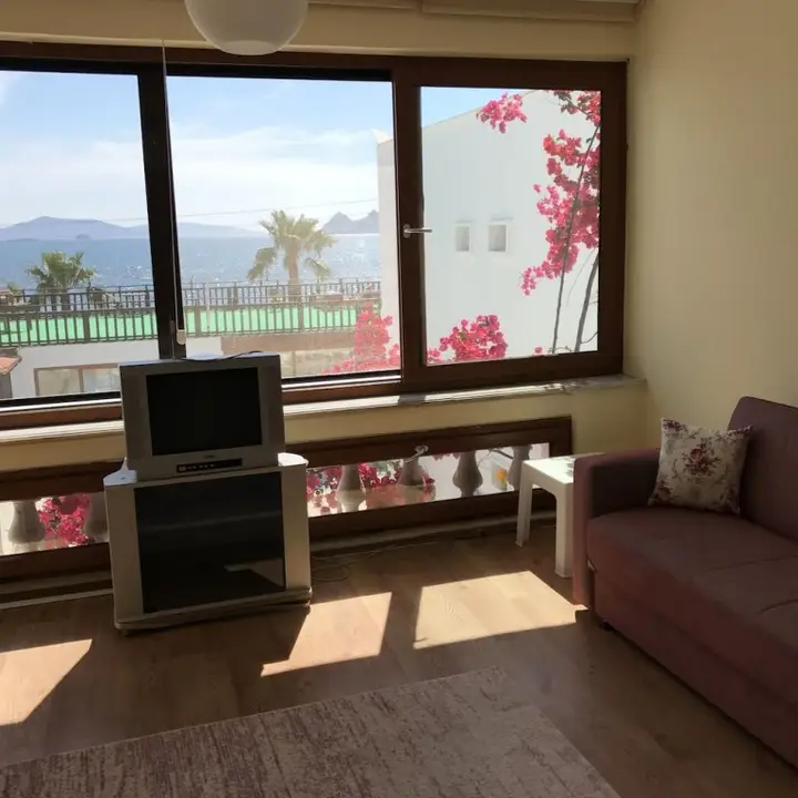 Тургутрейс: Ayvan Beach Hotel