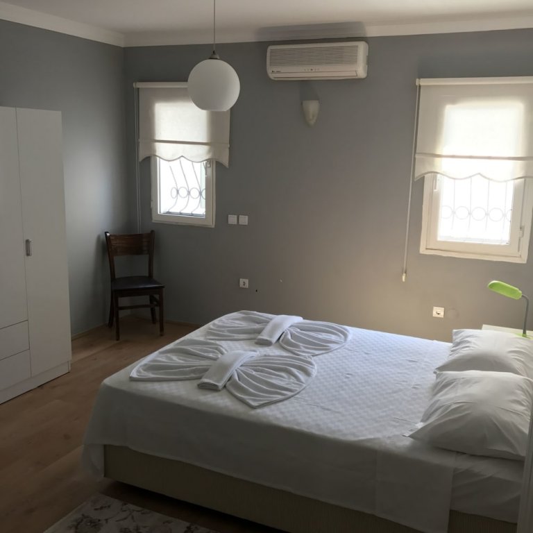 Тургутрейс: Ayvan Beach Hotel