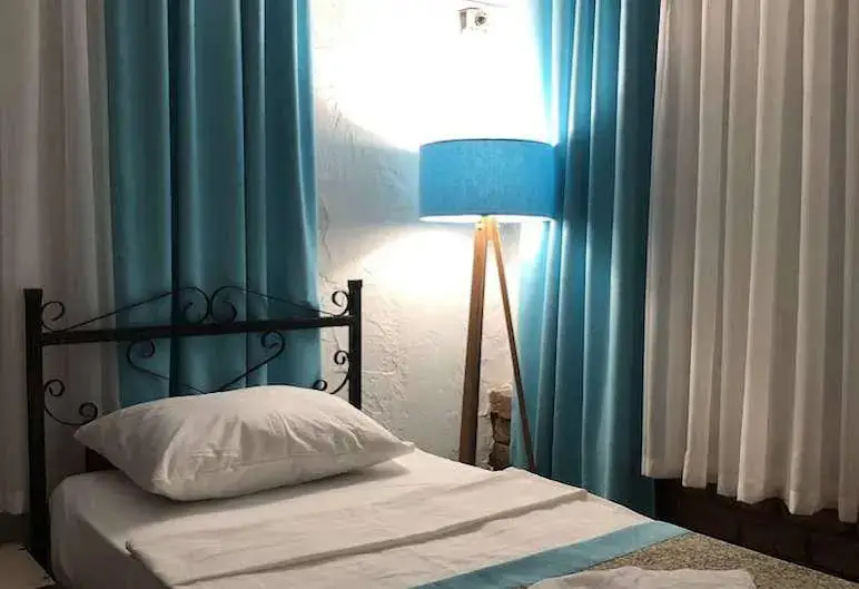 Аланья: Ozcakil Hotel & Pension