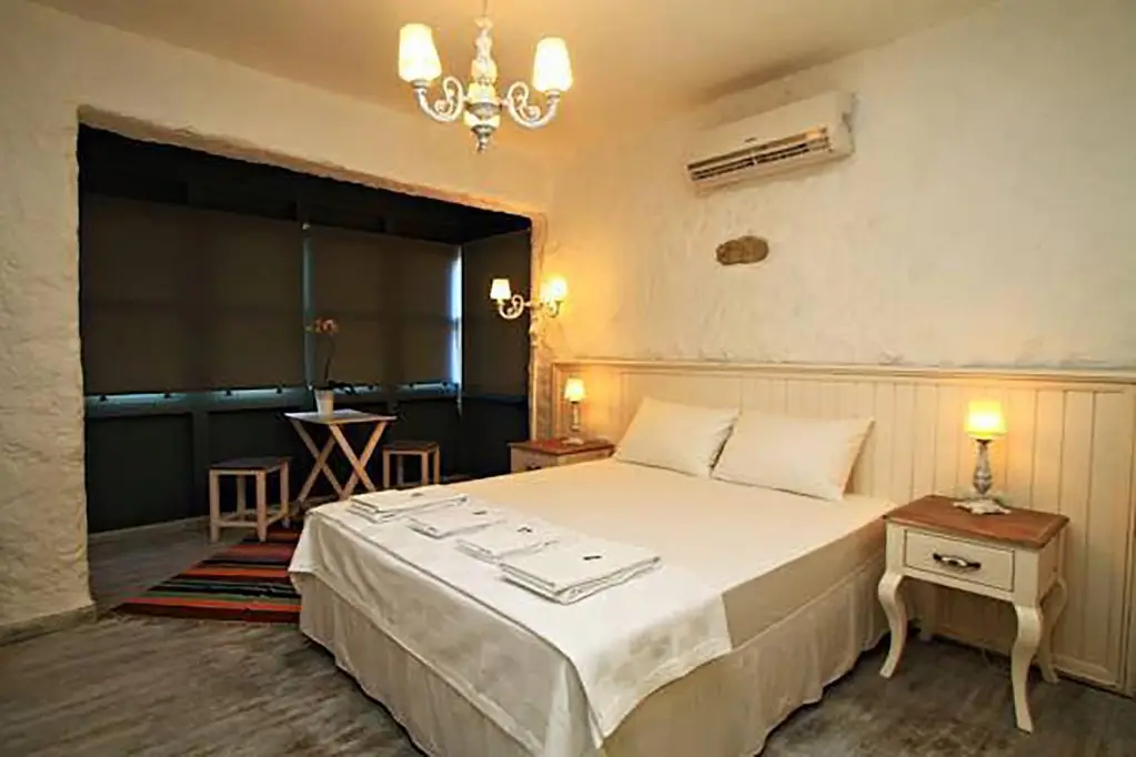 Чешме: Mina Butik Otel Alaçatý