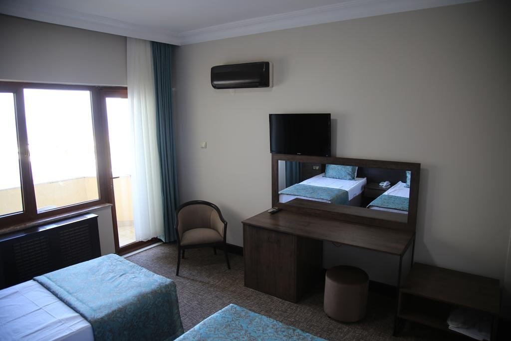Самсун: Omtel Hotel
