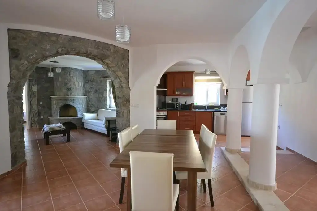 Даламан: Tophill Villa