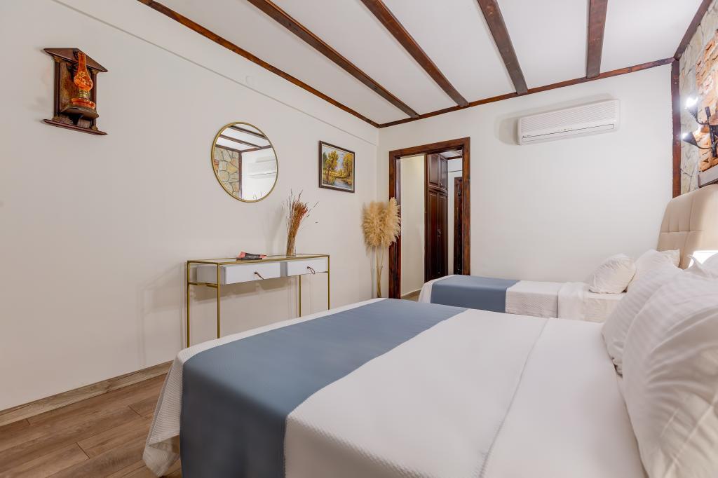 Алтынолук: Papazlikhan Hotel