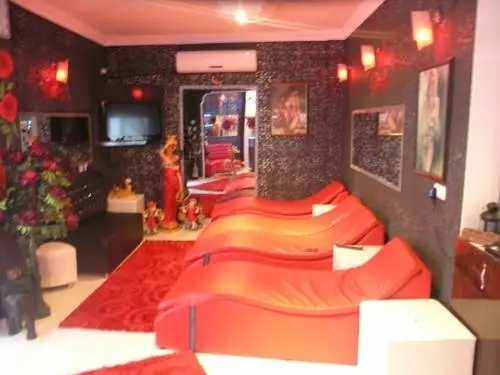 Анталья: Madi Otel Lara