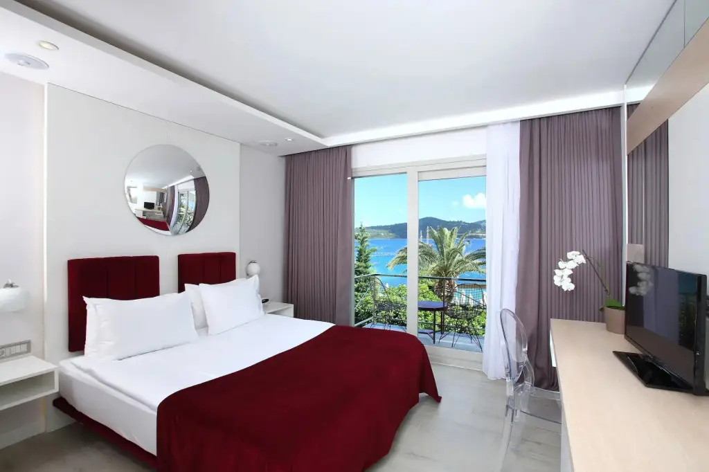 Бодрум: No:81 Hotel