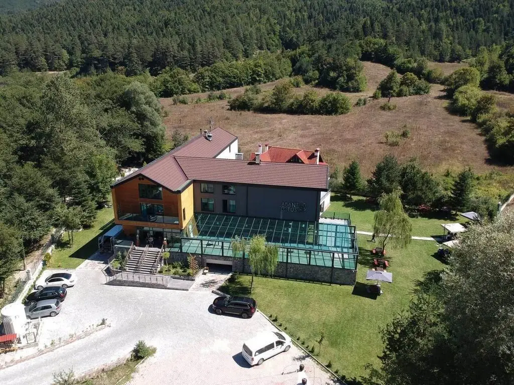 Акчаалан: Abant Lotus Otel