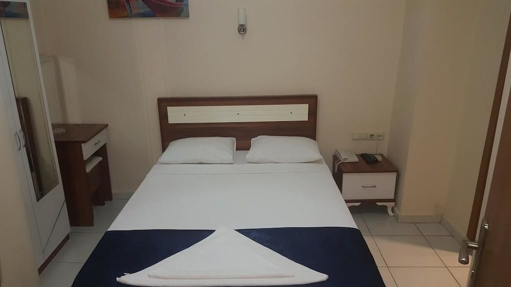 Фетхие: Hotel Feryil Avm