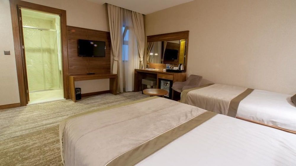 Дюздже: Turan Otel