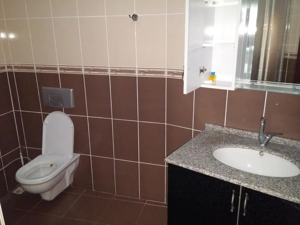 Чайджума: Deniz Otel