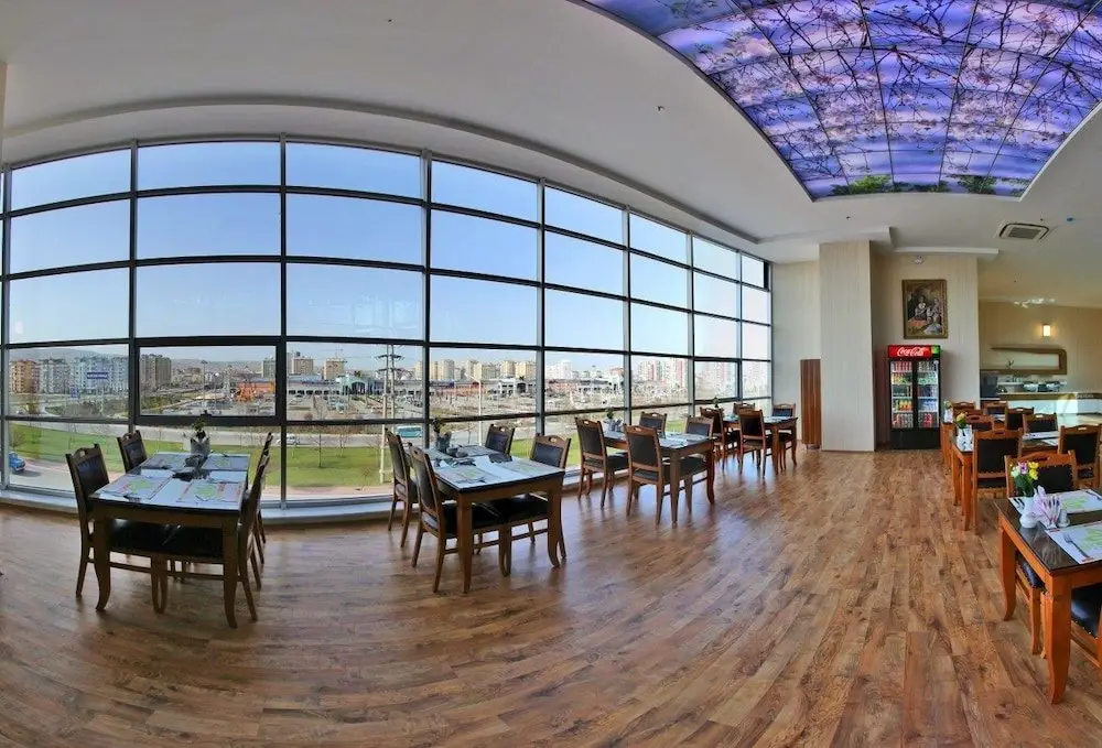 Gherdan Park Hotel — фото 1