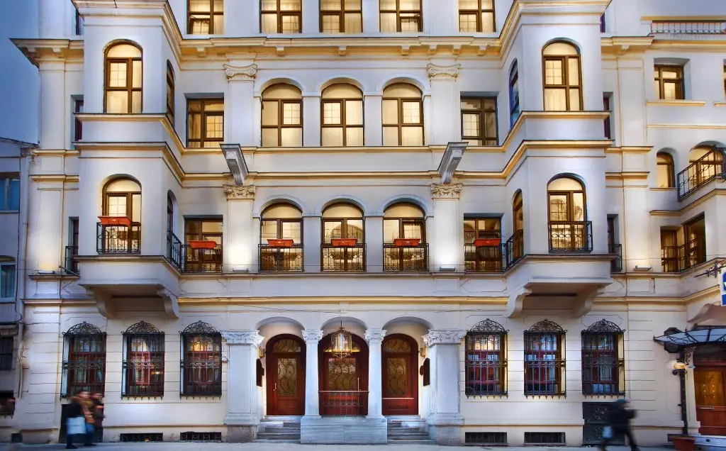 Стамбул: Отель Amber Hotel Istanbul