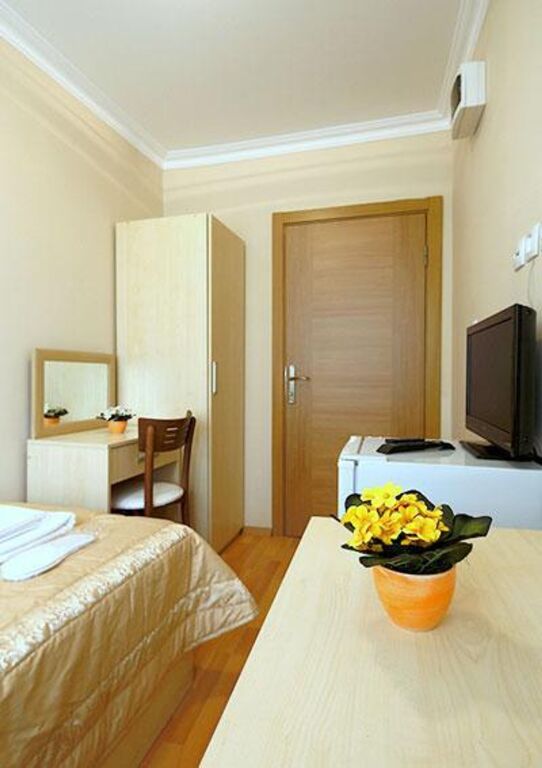 Стамбул: Ates Clco House