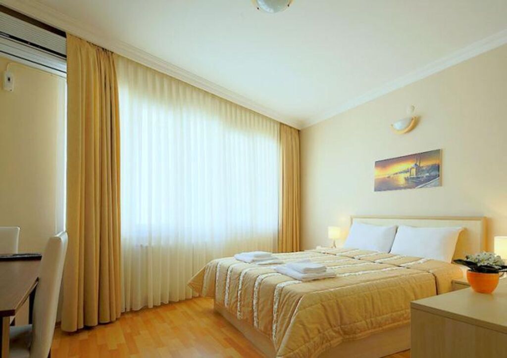Стамбул: Ates Clco House
