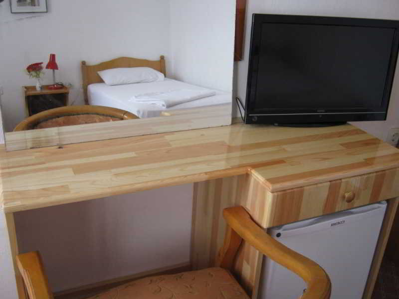 Гюмюльдур: Hotel Efes