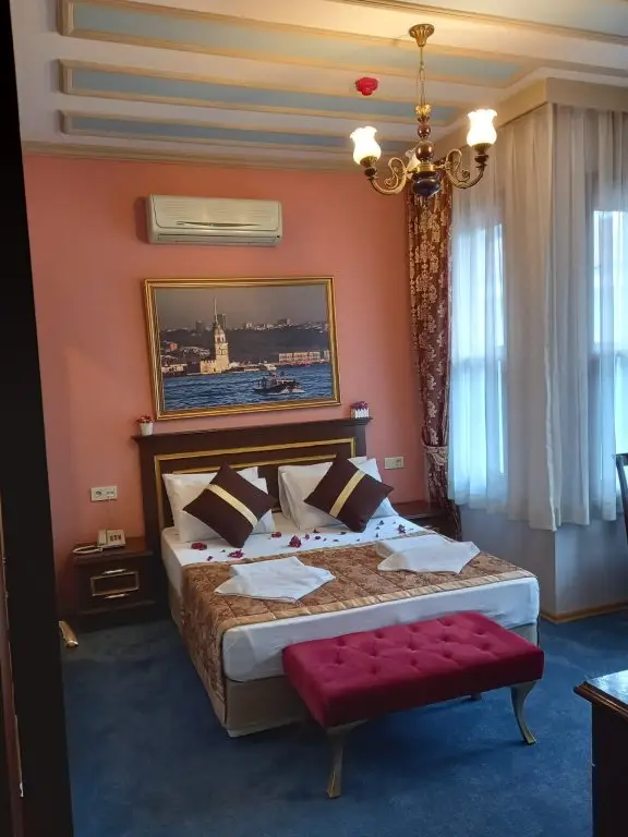 Стамбул: Отель Emirhan inn