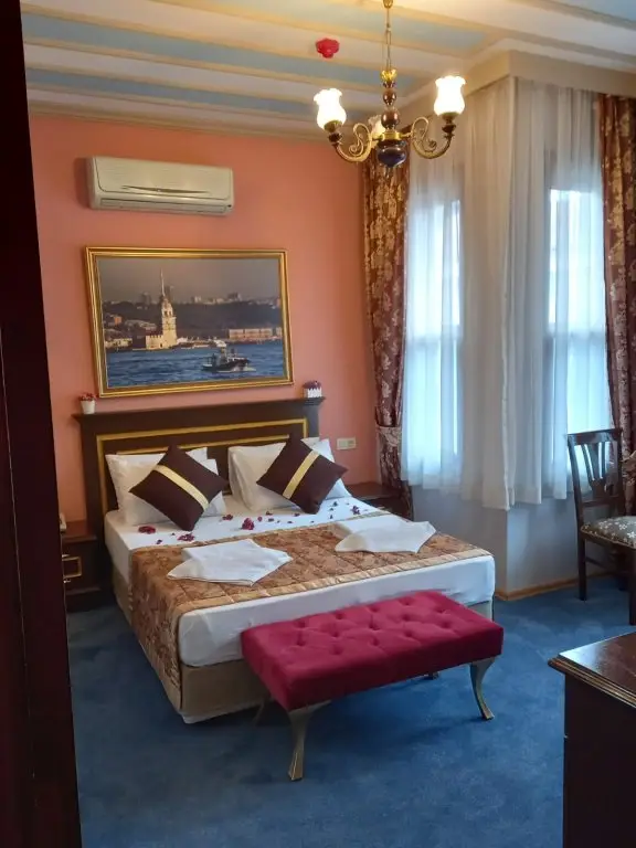 Стамбул: Отель Emirhan inn